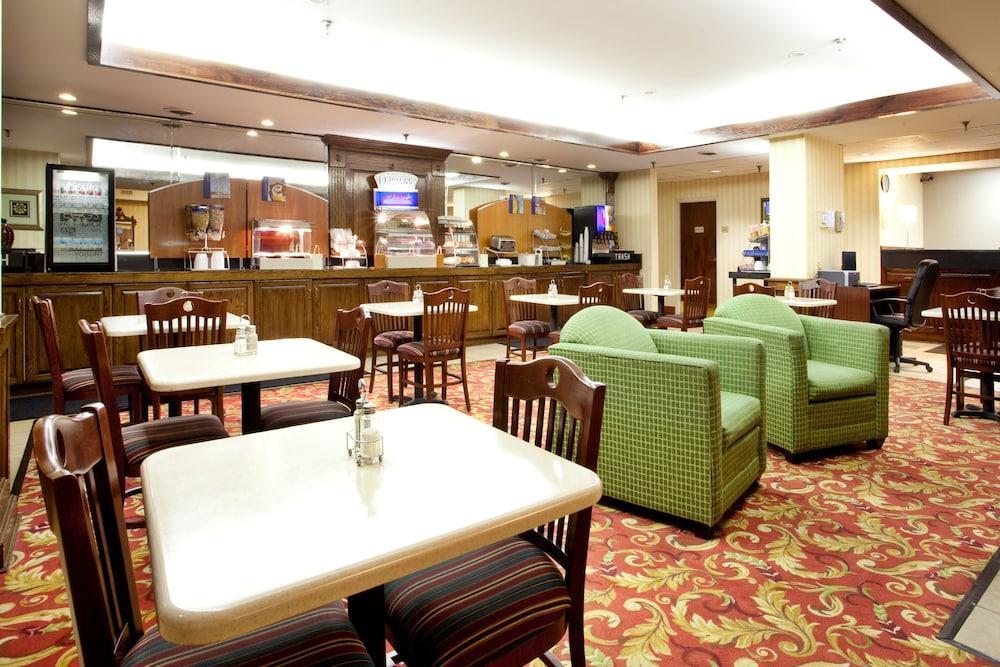 Express - By Ihg Hotel